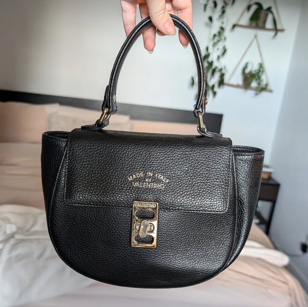 VALENTINO Black Claire Hand Bag - Picture 4 of 16